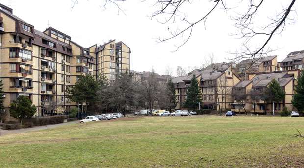 Пропадање Церак - Винограда: Шупљи кровови културног добра